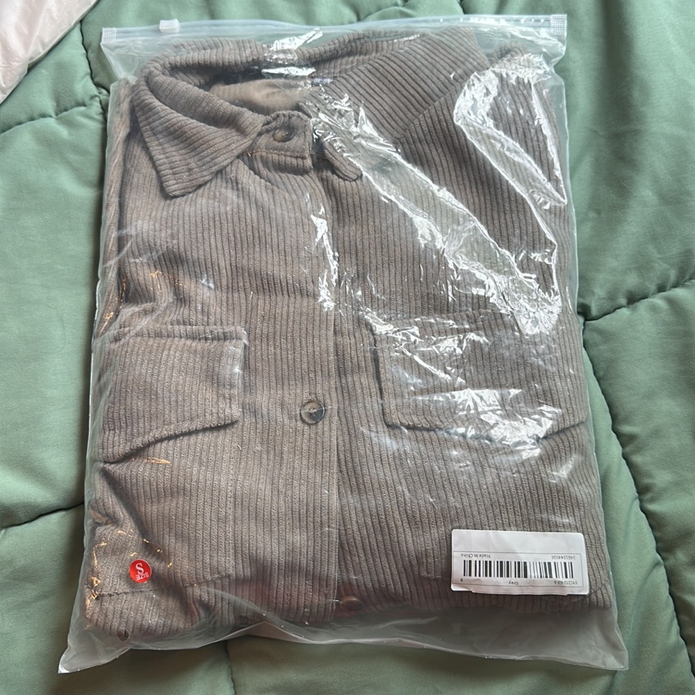 Corduroy jacket - Picture 3 of 3